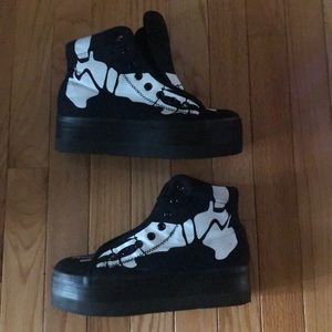 Jeffrey Campbell platform sneaker